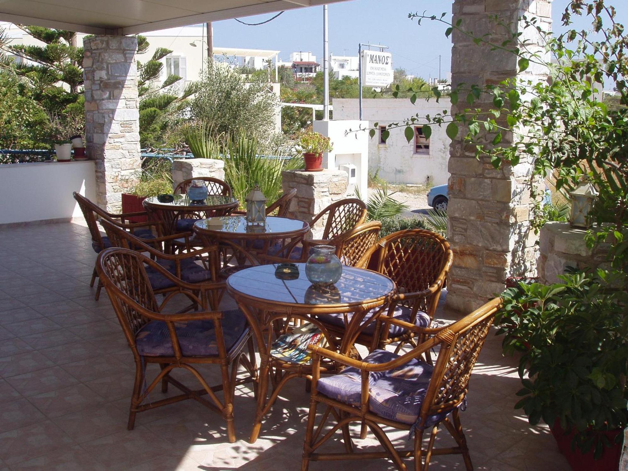 Manos Apartments Megas Gialos - Nites Exterior photo